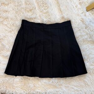 Garage Black pleated Mini Skirt-never worn